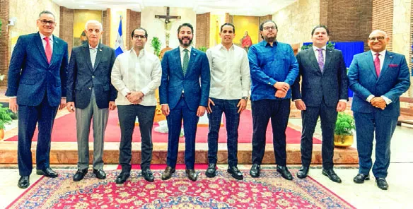 Guillermo Valera, Henry Sadhalá, Ernesto Bournigal, Francisco A. Torres, Edward Guzmán, Enmanuel Cedeño, Joan Henríquez y Envin Novas B.