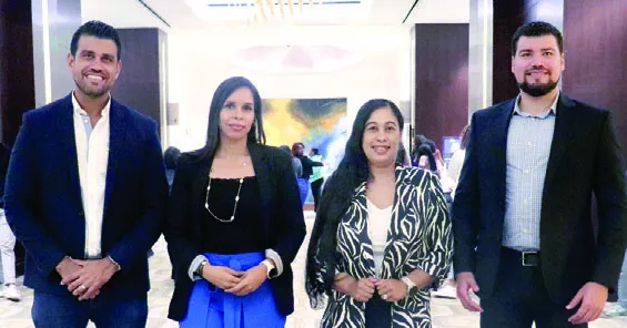 Modesto Reyes, Adolfina Taveras, Yordania Medina y Ángel Reyes.