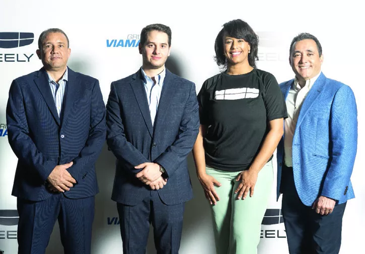 Juan Miguel Peguero,  Juan Miguel Villanueva, Noelia Peña e   Iván Pérez.