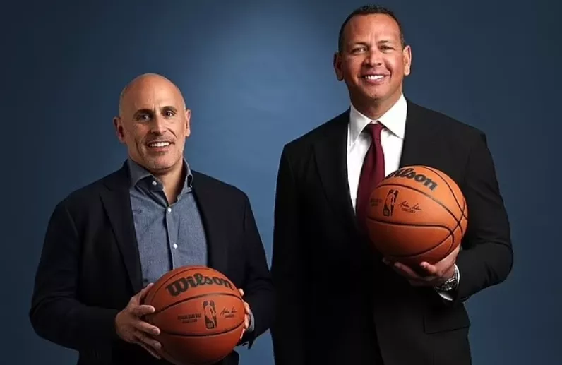 Marc Lore y Alex Rodríguez son inversionistas en Minnesota.