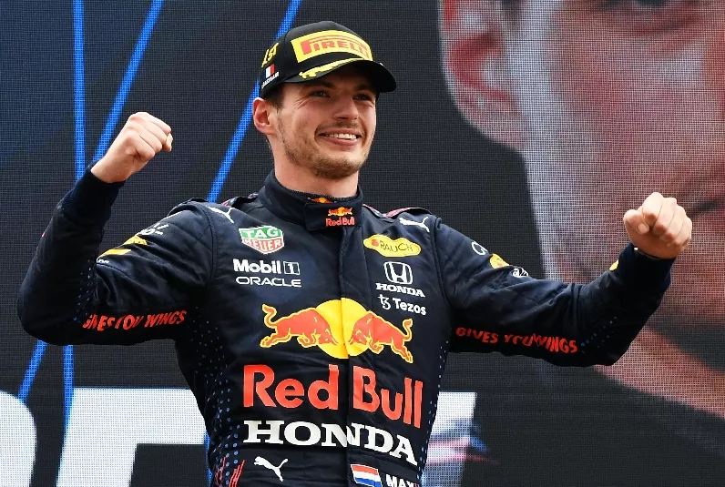 Max Verstappen fue  piloto más brillante F1 en el  2023.  AP