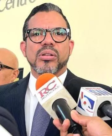 Johan López  fue aspirante a presidencia del gremio.