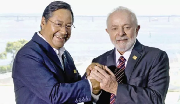 El presidente Luis Arce agradeció el apoyo de Lula da Silva para entrar al Mercosur.
