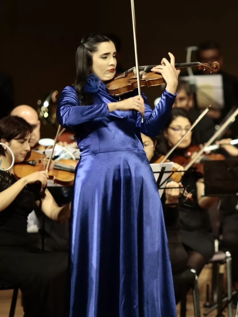 Aisha Syed durante una de sus presentaciones.
