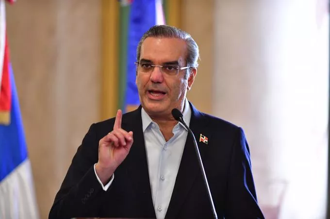 presidente-abinader-insiste-a-funcionarios-sobre-etica