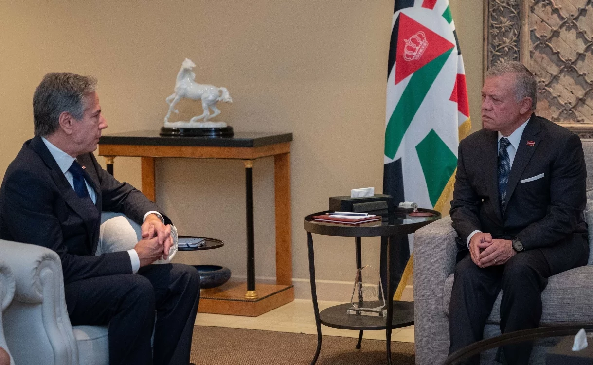 El rey Abdalá II  se reunió con el secretario de Estado estadounidense, Antony Blinken.
