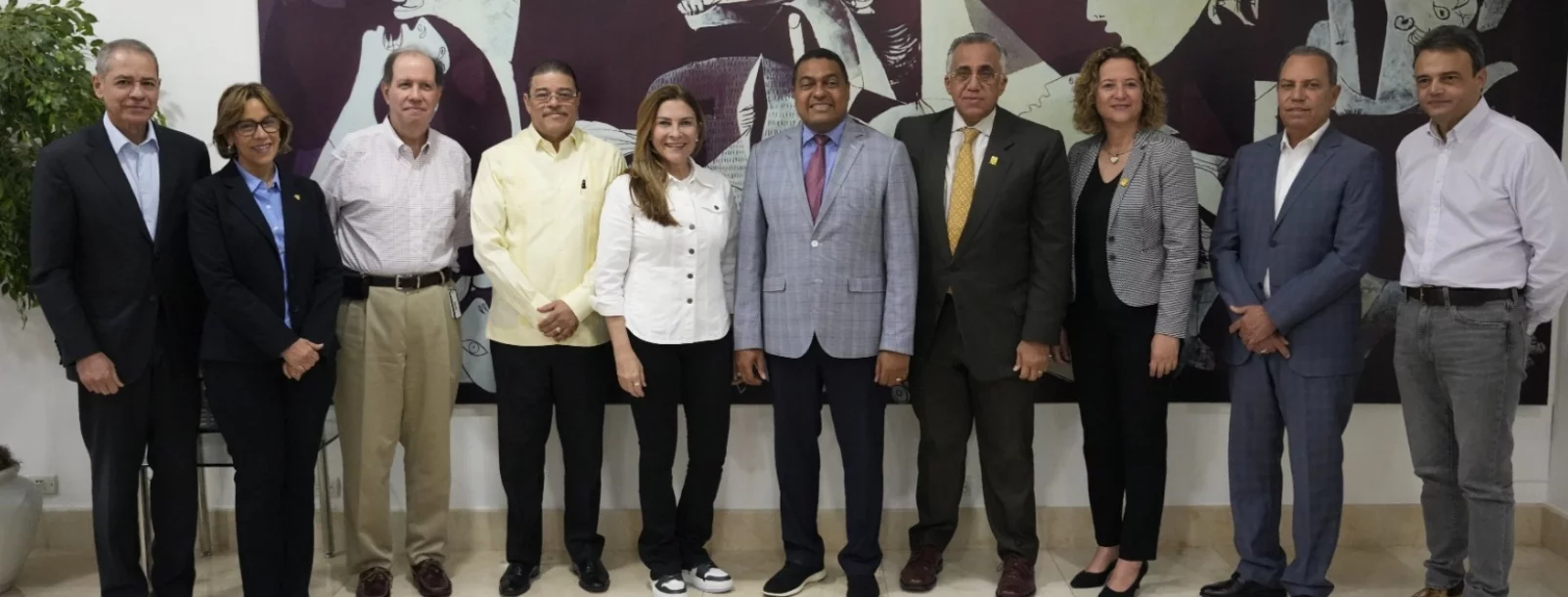 Reunión   Comité Organizador de los Juegos Centroamericanos y del Caribe Santo Domingo 2026.