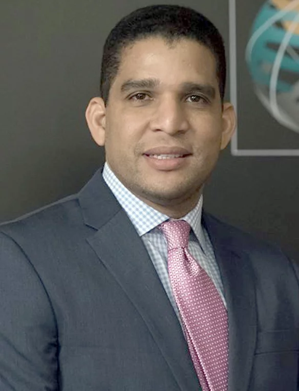 RAFAEL URIBE