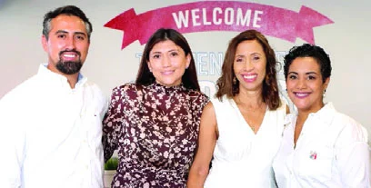 Camilo Rodríguez, Pamela Carrera,  María Vásquez y Ciara Matos.