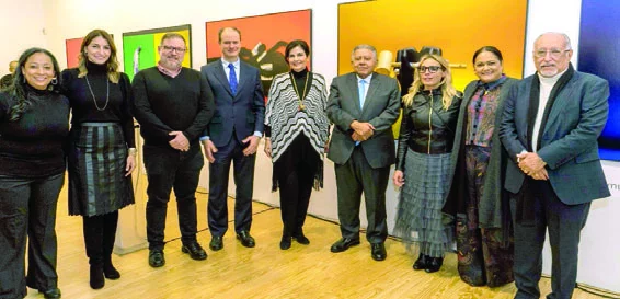 Laura Bisonó, María Elena Aguayo, Joel Butler, Luis Prados Covarrubias, María Amalia León, Juan Bolívar Díaz, Sara Hermann y Luis Felipe Rodríguez.