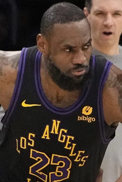 Thunder Lakers Basketball