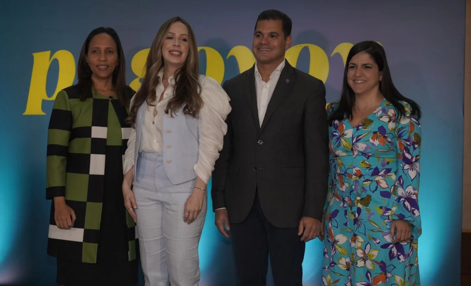 Jacqueline Mora, Dinorah Asencio, David Llibre y Biviana Riveiro.