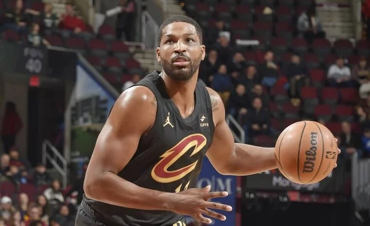 tristan-thompson-suspended