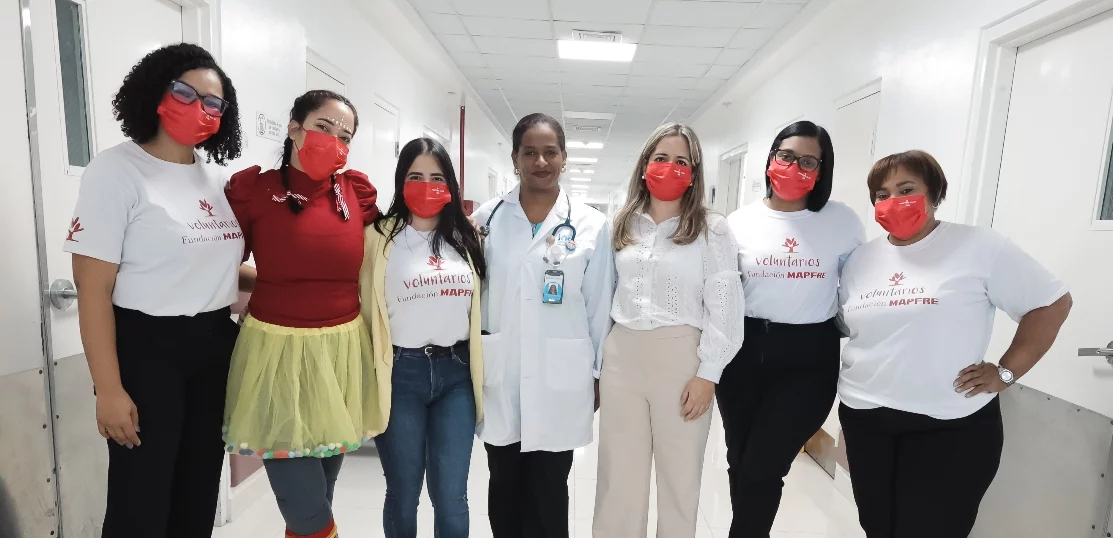 Integrantes de los equipos Mapfre Salud, Incart y voluntarios Mapfre.