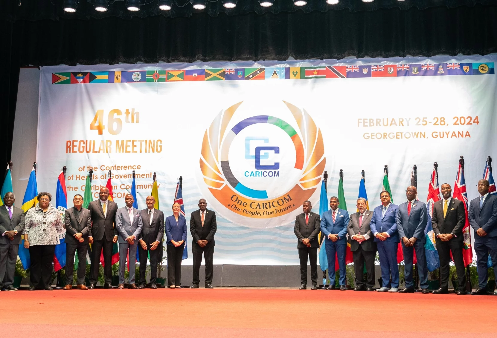 Caricom tendrá que tomar "decisiones difíciles" sobre Haití, según presidente de Guyana
