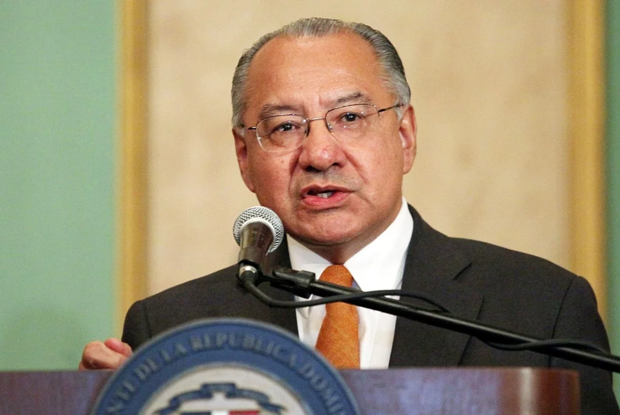 Víctor Manuel Rocha tuvo puestos relevantes en Estados Unidos. Se nacionalizó dominicano.
