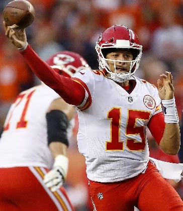 Chiefs Broncos Football