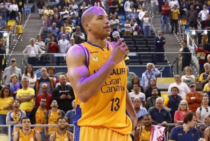 Eulís Báez plasmó sus huellas durante 14 años en Liga Endesa