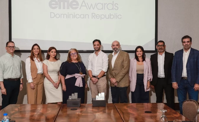 El equipo de la Asociación Dominicana de Empresas de Comunicación Comercial.