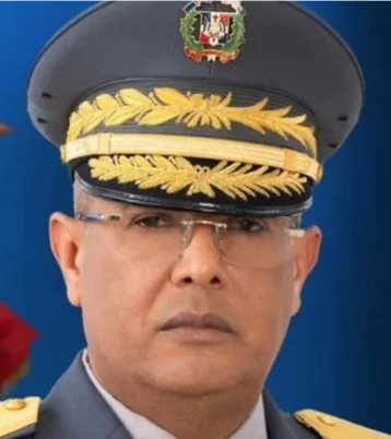 RAMON ANTONIO GUZMAN PERALTA NUEVO DIRECTOR DE  LA POLICIA NACIONAL