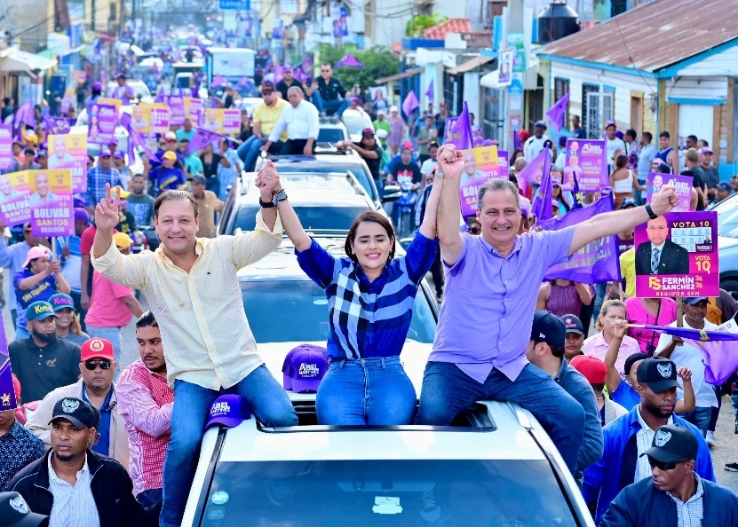 Abel Martínez  acompañó a candidatos de la alianza.
