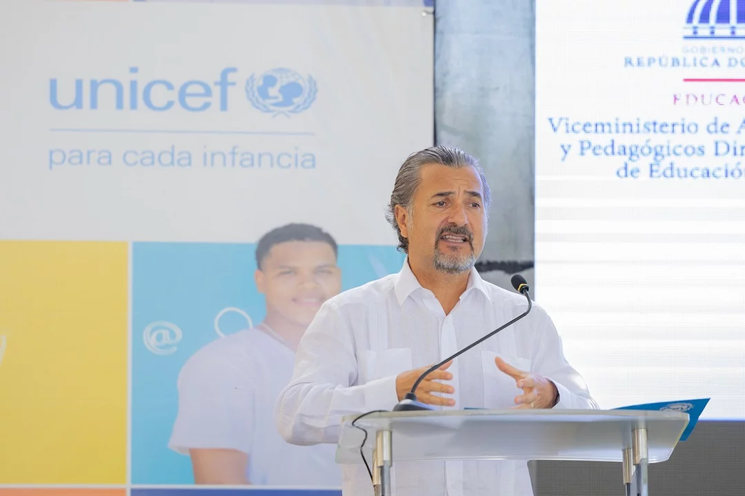 Carlos Carrera-UNICEF