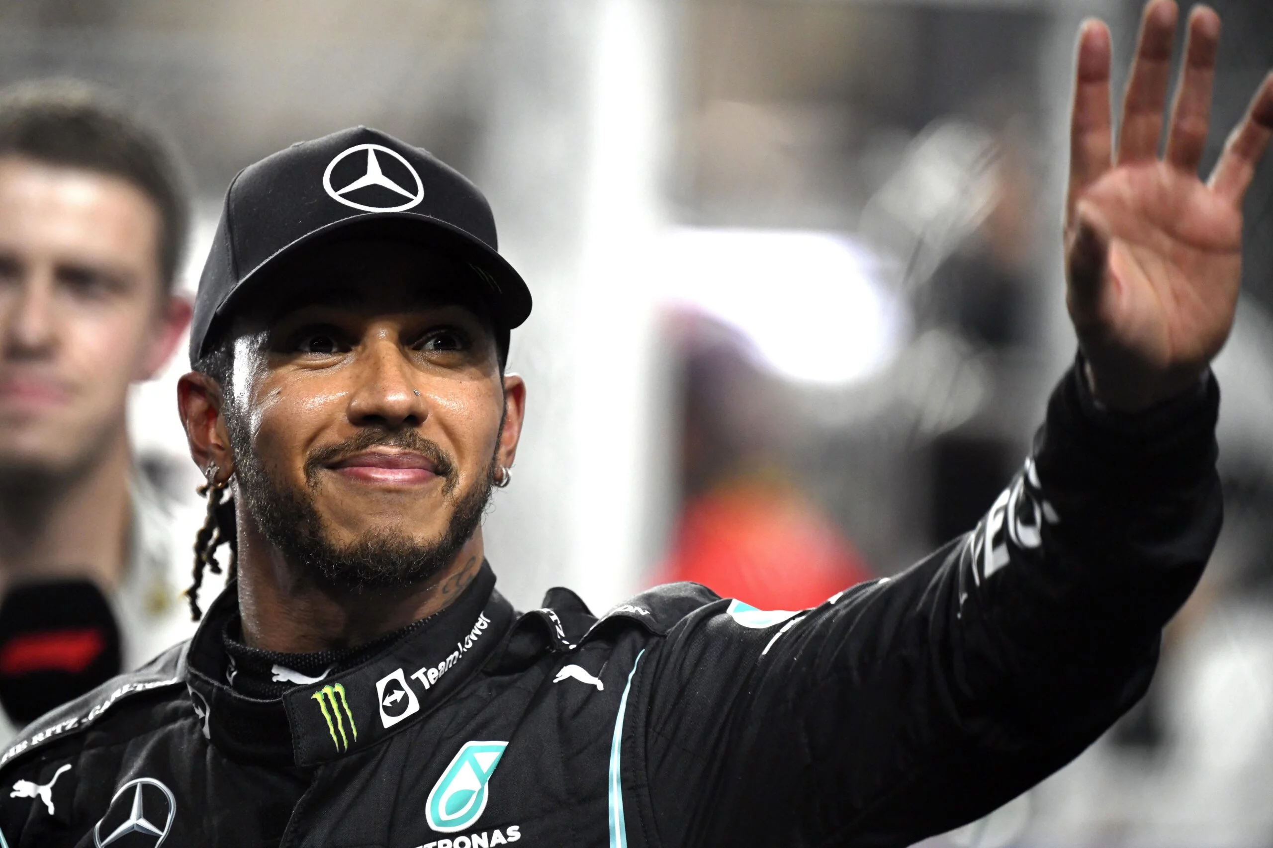 Lewis Hamilton to leave Mercedes for Ferrari in 2025