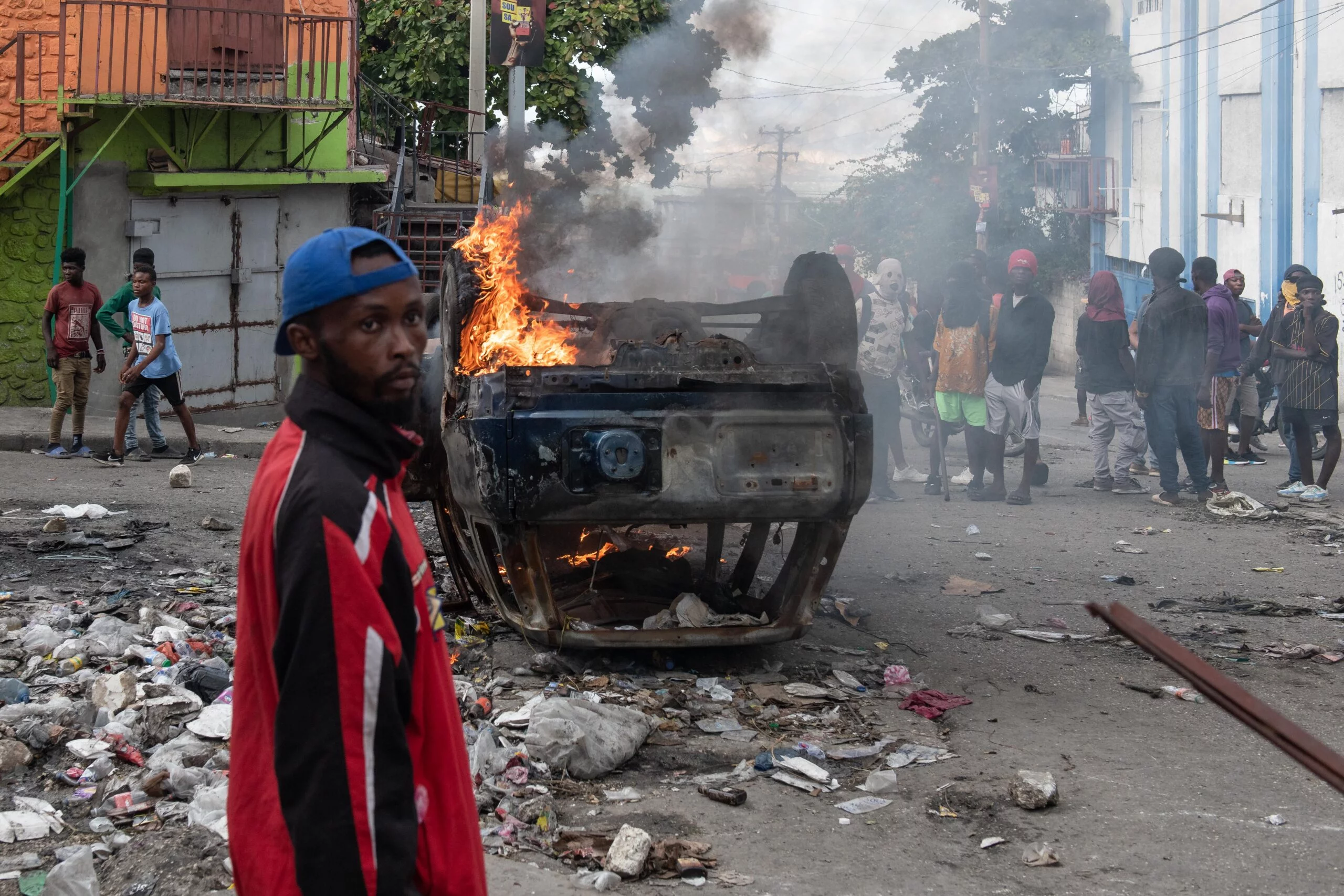 Se elevan los niveles de violencia en las protestas antigubernamentales en Haití