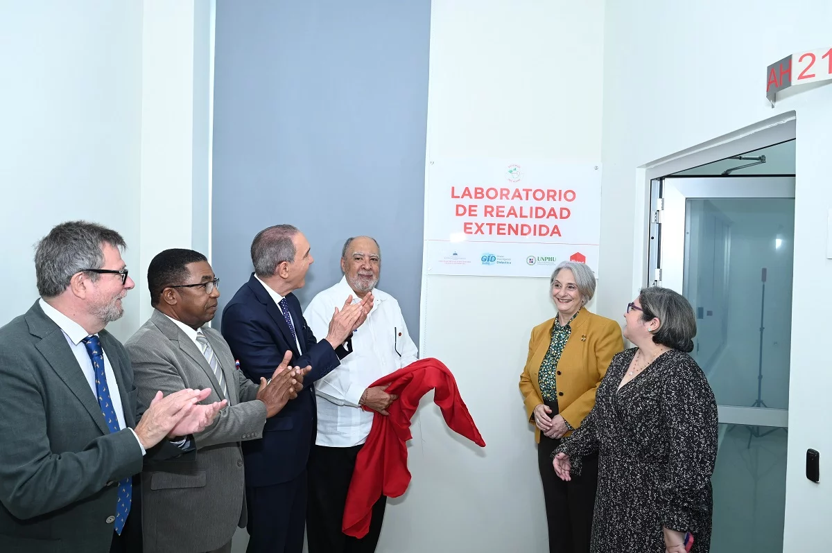 Inauguración de Laboratorio de Realidad Extendida de INTEC1