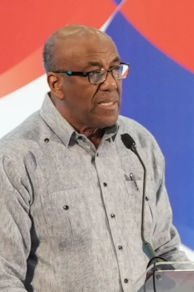 Antonio Almonte, ministro de Energía y Minas