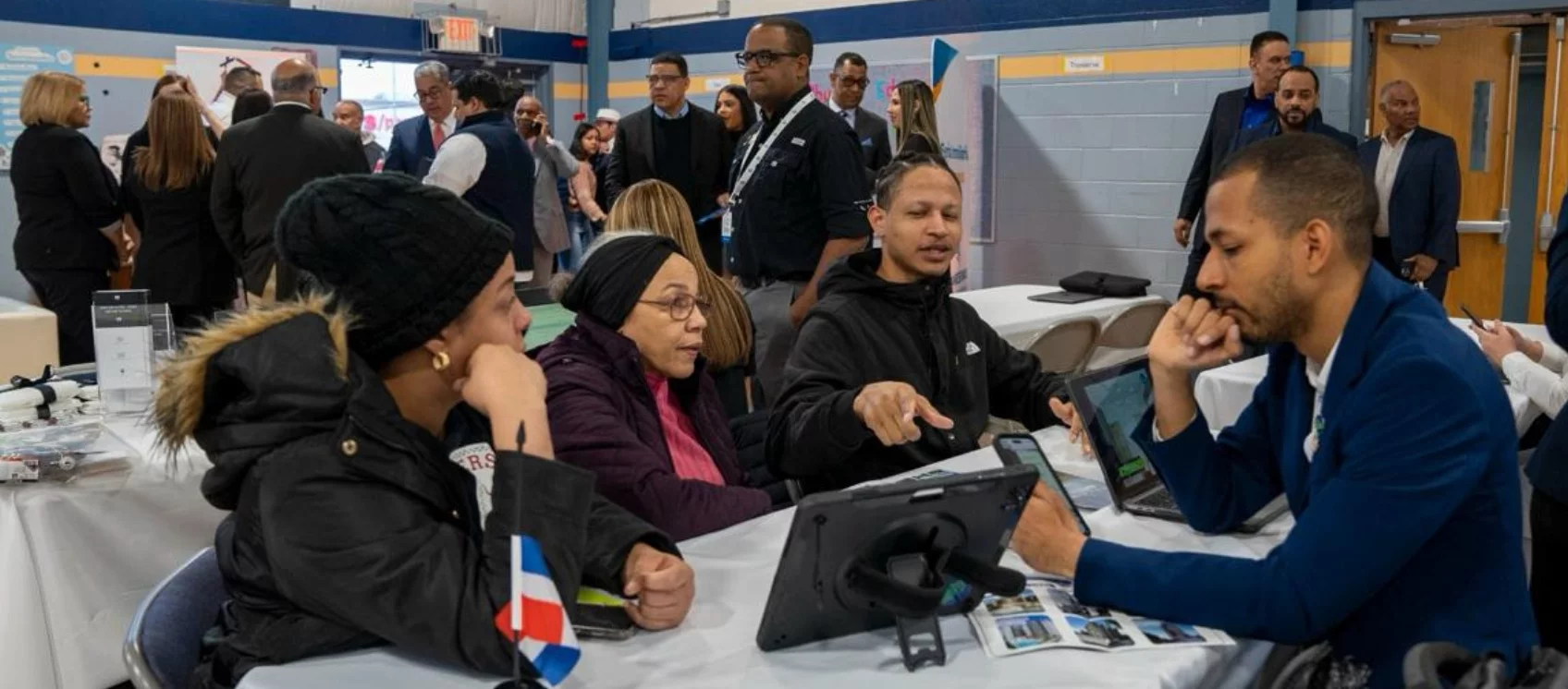 La feria   ofreció facilidad de  financiamiento de hasta el 90 % del valor del inmueble para  dominicanos y sus descendientes.