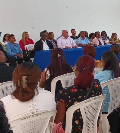 Los gremios de enfermería  se han reunido.