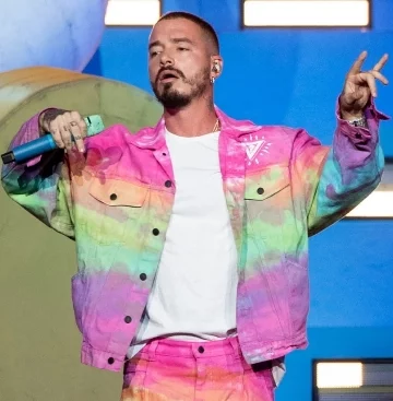 J Balvin está por lanzar un nuevo  disco.