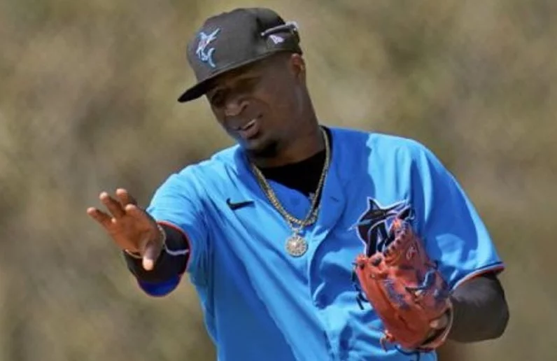 Sixto Sánchez intenta regreso milagroso a Grandes Ligas. ap