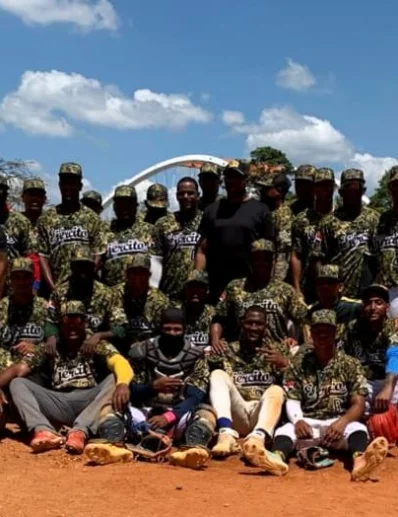 Los jugadores del Ejército festejan por avanzar a la final.