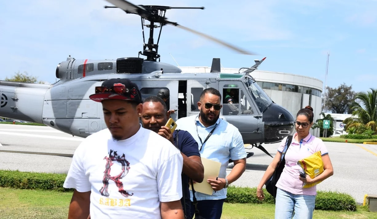 El grupo fue trasladado hasta la sede del Ministerio de Relaciones Exteriores.