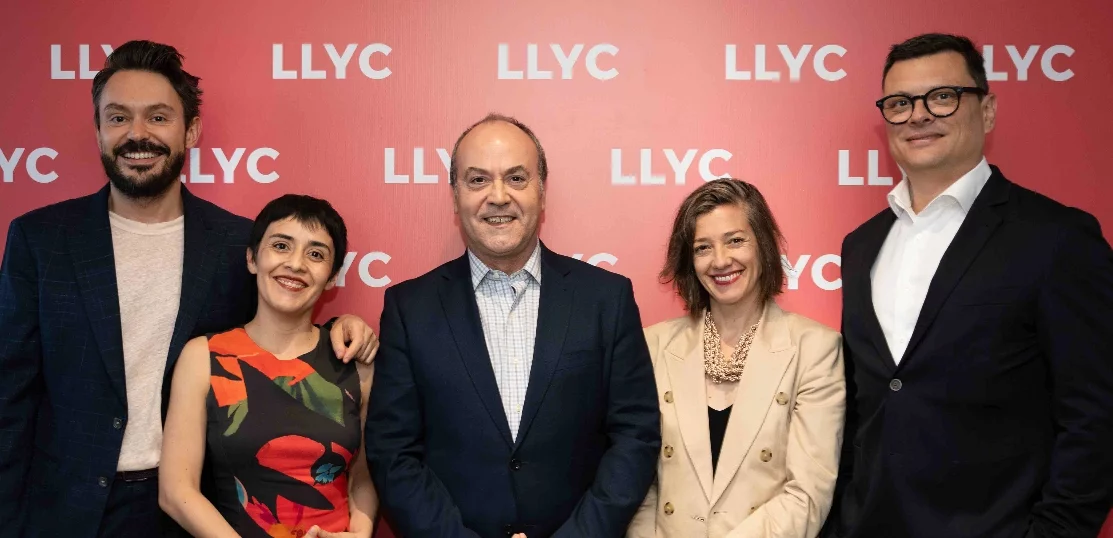 David González Natal, Renata Sánchez, Iban Campo, María Esteve y Juan Carlos Gozzer.