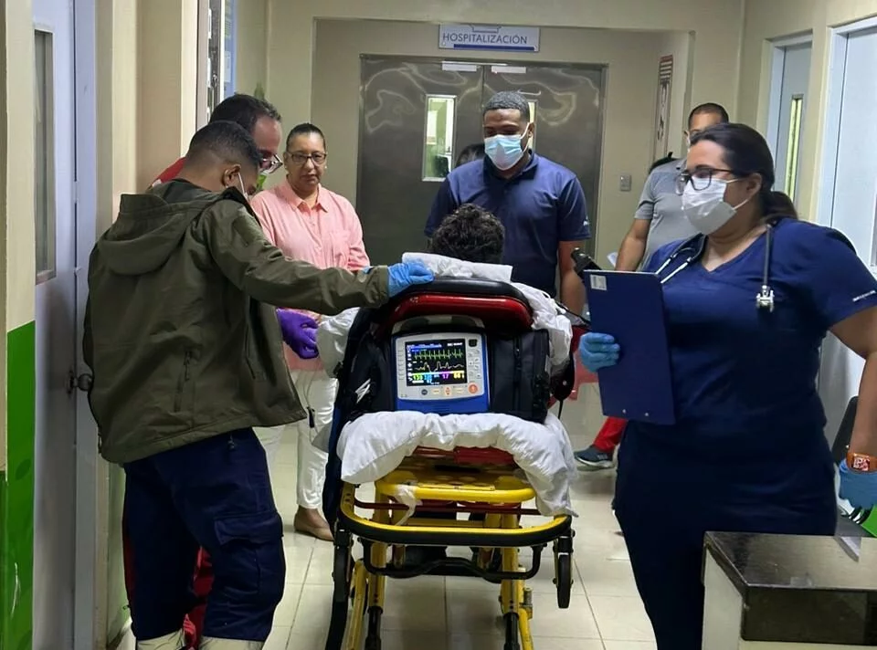 Menor quemado en incendio carnaval de Salcedo.