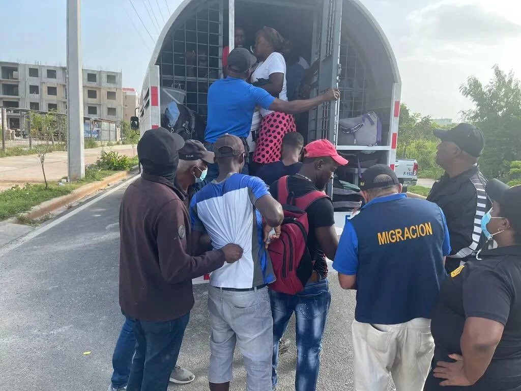 migracion-en-ciudad-juan-bosch