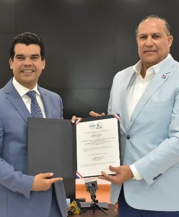 Wellington Arnaud y Ángel David Taveras.