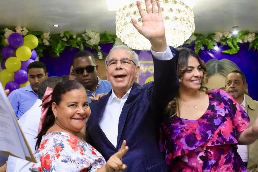 Medina encabezó asamblea de dirigentes en Sánchez Ramírez.