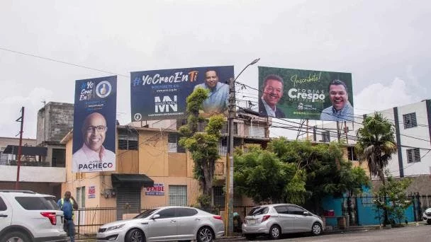 15062023-vallas-y-carteles-de-candidatos-y-pre-candidatos-de-los-diferentes-partidos-24-c2e78022-focus-0-0-608-342 (2)