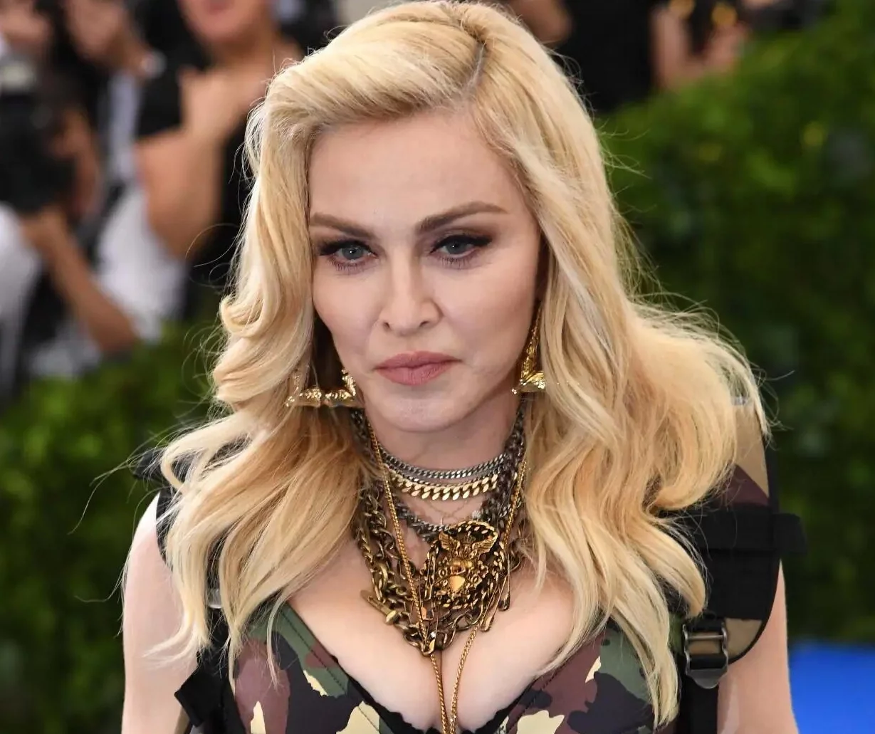 Madonna también recordó a sus grandes amigos Michael Jackson y Prince.