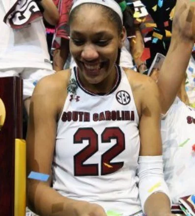 Carolina del Sur termina temporada perfecta  NCAA..