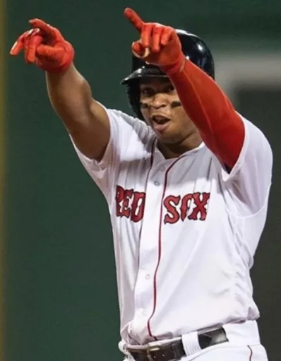 Rafael Devers es el principal cañón ofensivo de Boston.  AP