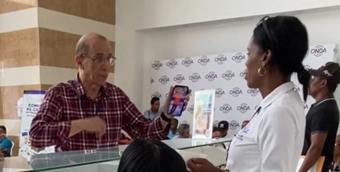 El actor y comediante Tony Sanz  acudió el año pasado a registrar obras en la ONDA.