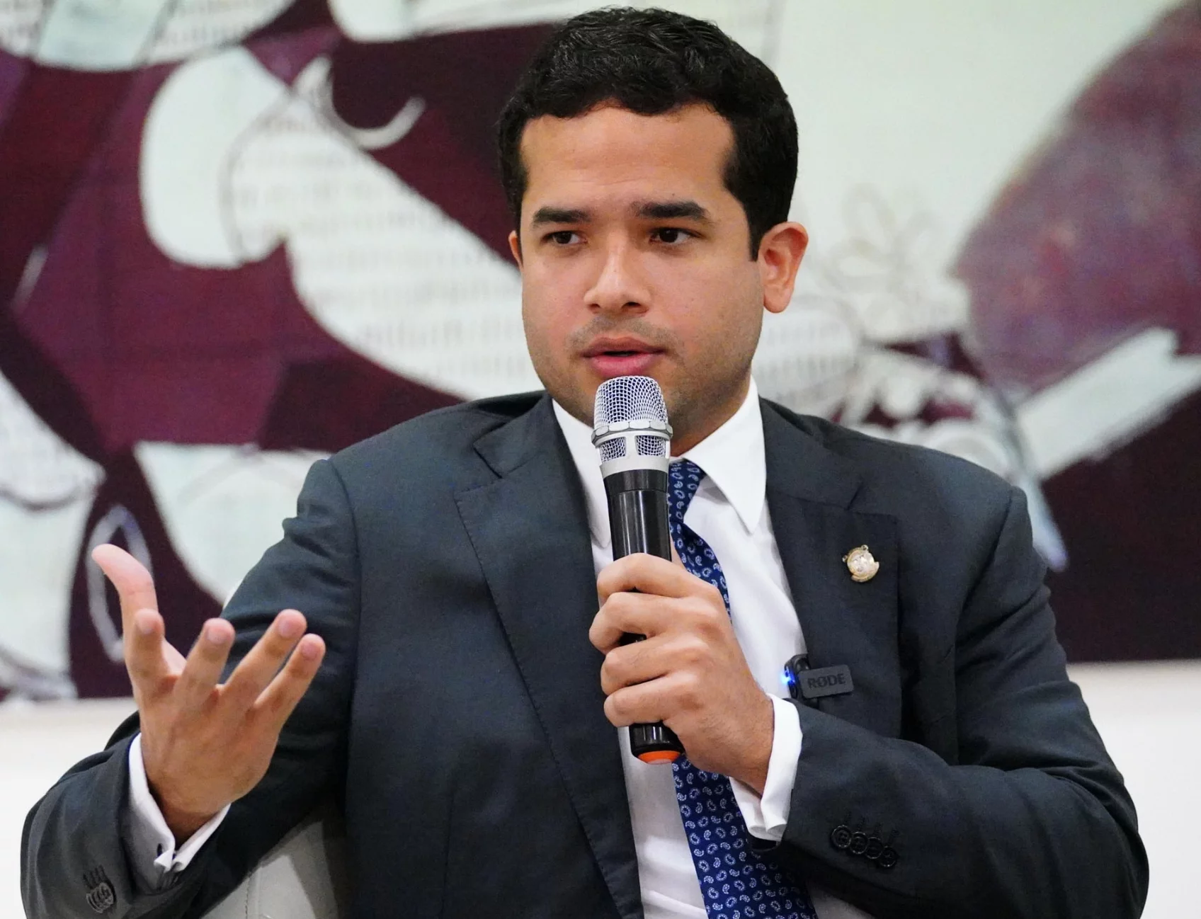Omar se considera una apuesta segura como senador del Distrito Nacional porque se sabe qué esperar. MANOLITO JIMENEZ
