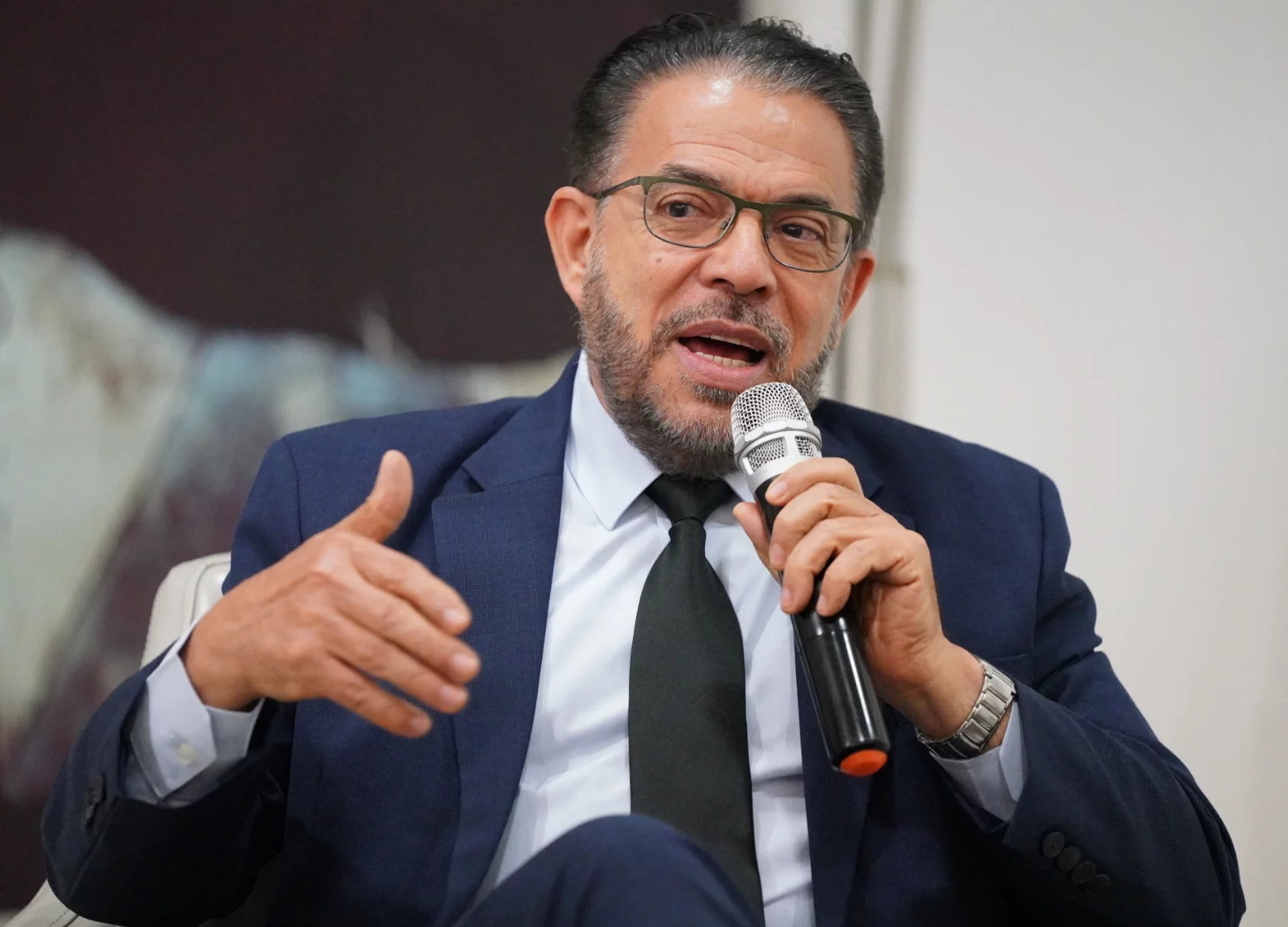 Moreno dijo que el pueblo lleva a Abinader y al PRM en el corazón por impulsar transparencia.   Monolito Jiménez