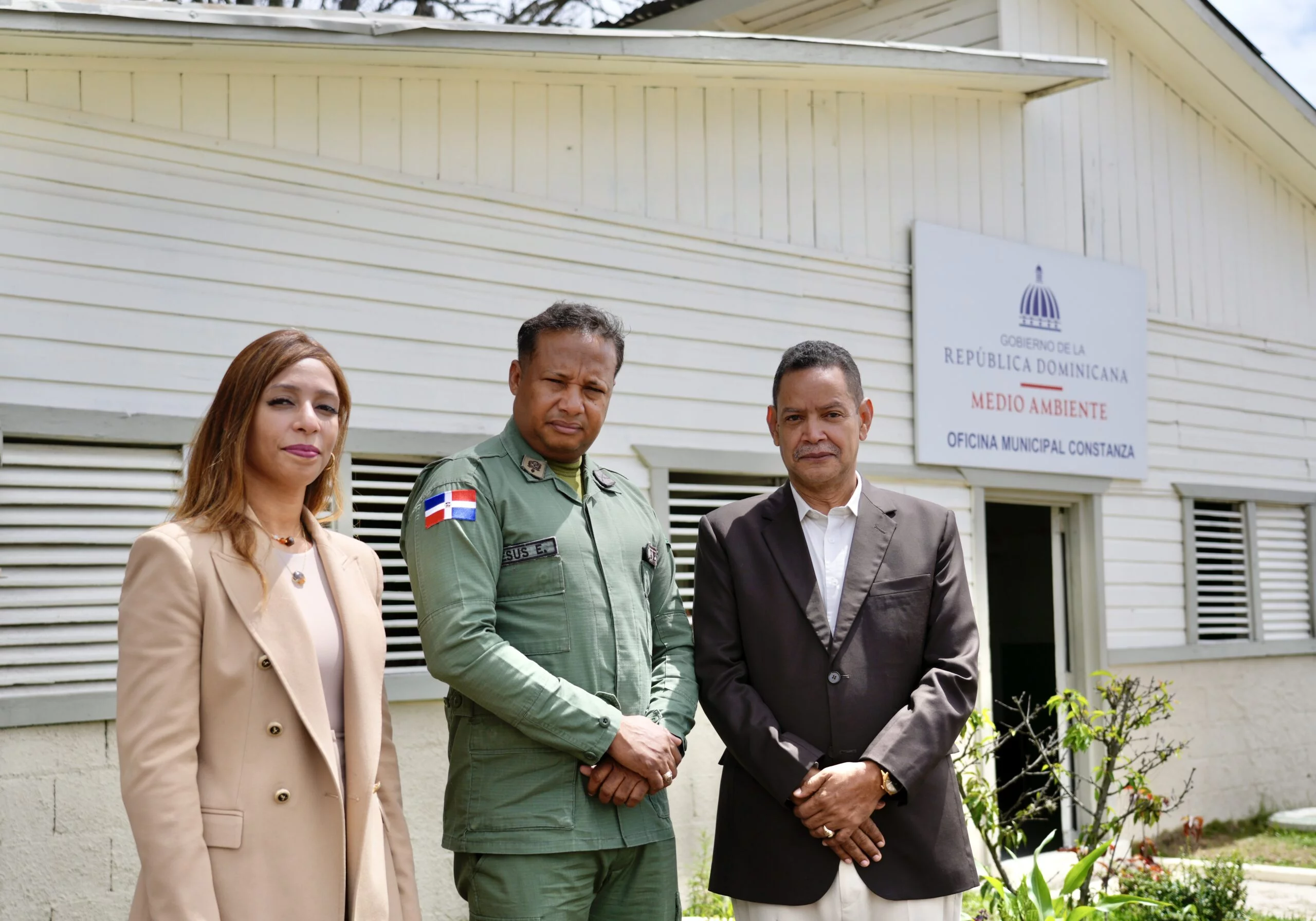 Medio Ambiente designa nuevo encargado municipal en Constanza (2)