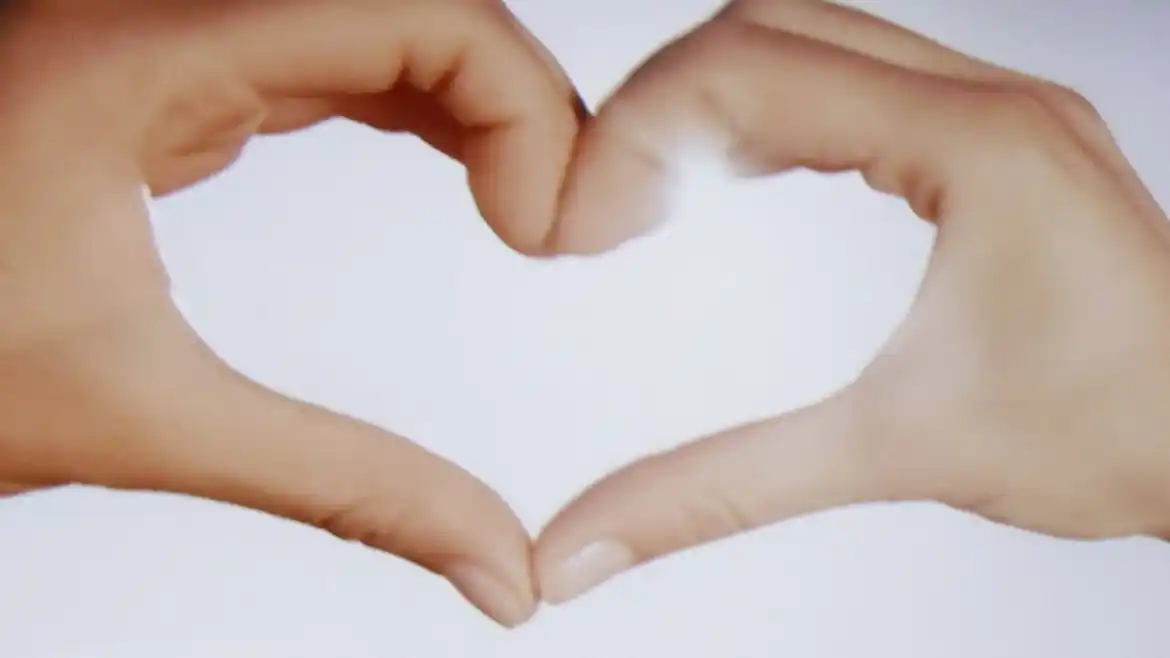 1435142820Corazonefe-1170×720
